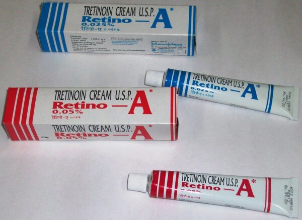 Retino 0.05 Cream jar