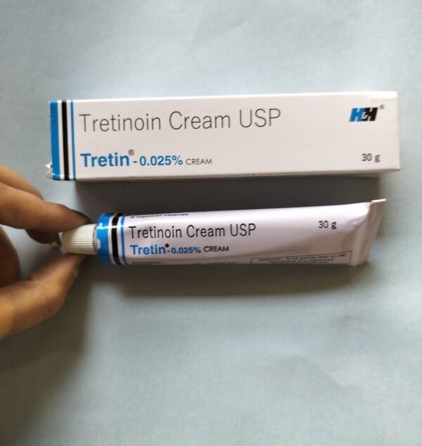 Tretinoin 0.025% topical cream.